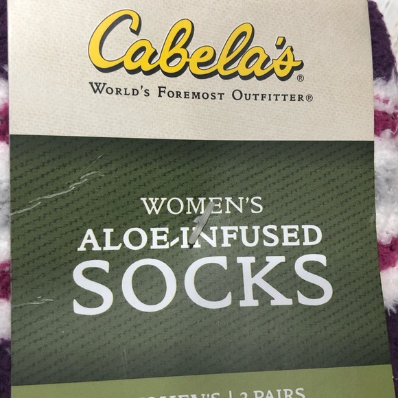 Cabelas comfy cozy fuzzy aloe infused socks NWT 🧦 - Picture 3 of 5